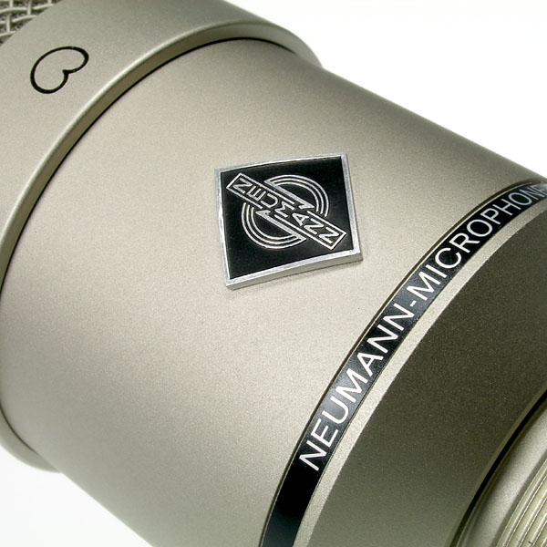 NEUMANN M147