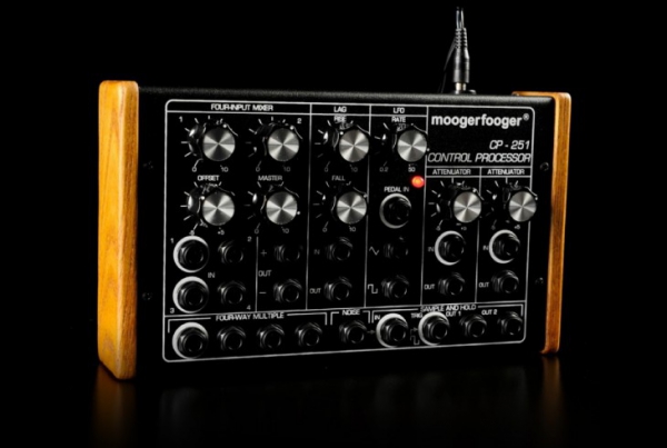 Moog Moogerfooger CP-251